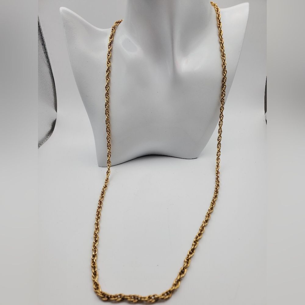 Gold tone lace necklace‎